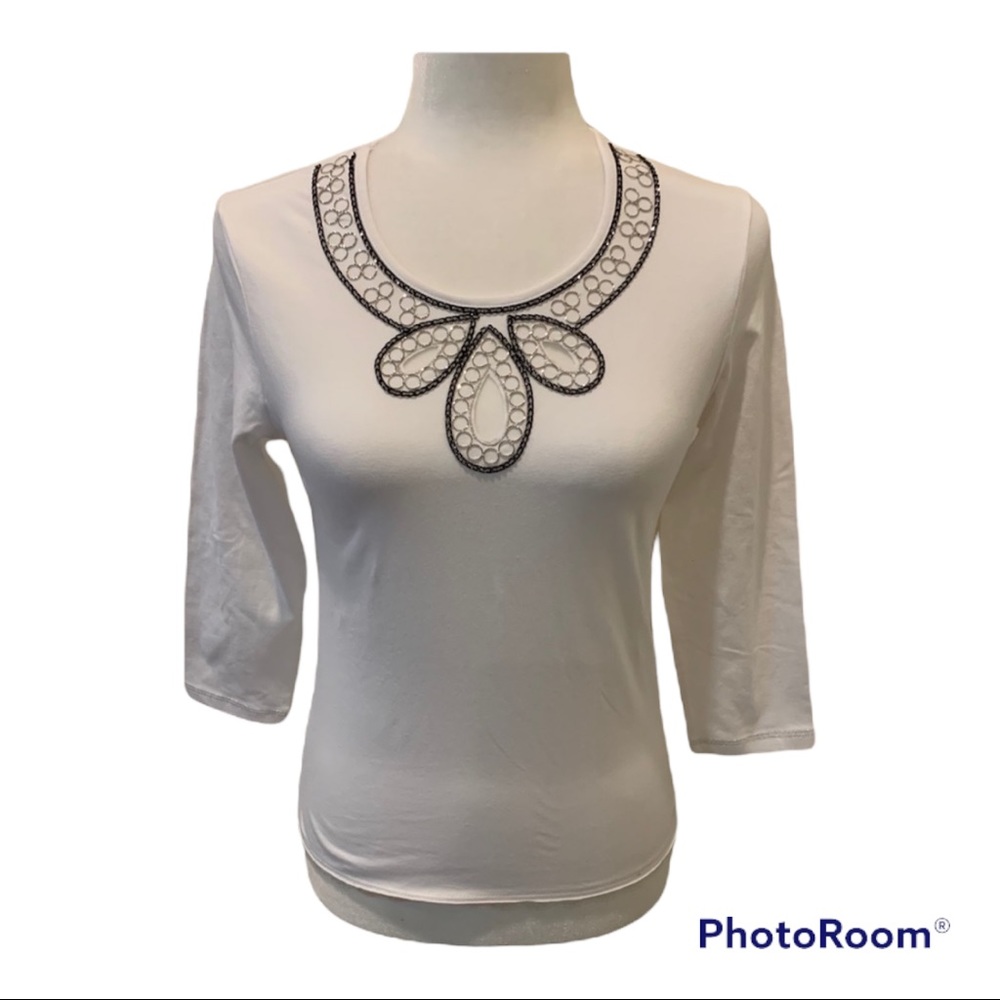 Ravel White 3/4 Sleeve Tee with Black and Silver Beaded Flower Lace Trim Sz S/P
